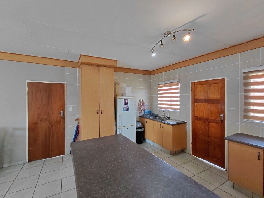To Let 2 Bedroom Property for Rent in Wilkoppies North West